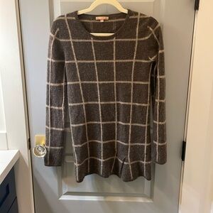KIER + J Brown and Cream Plaid Sweater
